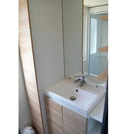 Kamp alanı 4 Etoiles - Piscine - Ccbahgh *
