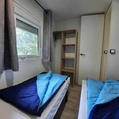 Camping 4 Etoiles - Piscine - Ccbahgh *